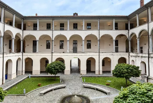 chiostro di sant'abbondio
