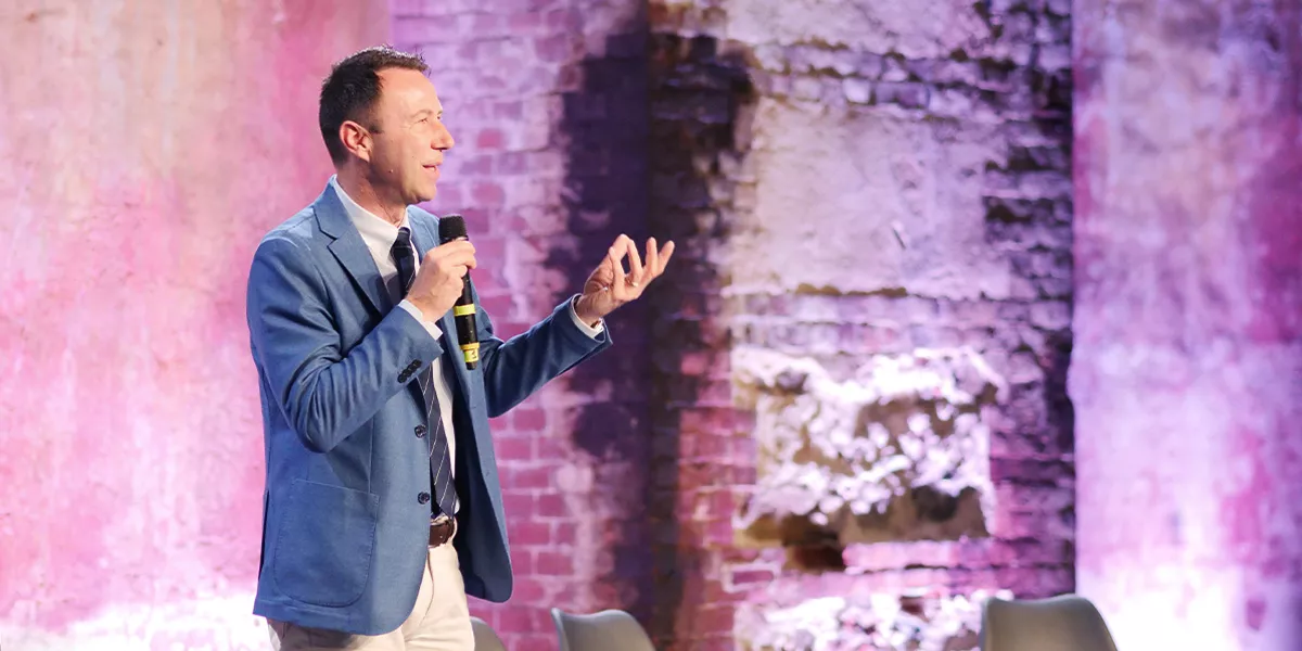 BOOST YOUR COMPETENCE - Corsi formazione PNRR NODES - Torino 8 Aprile 2024 - OGR - Stefano Corgnati