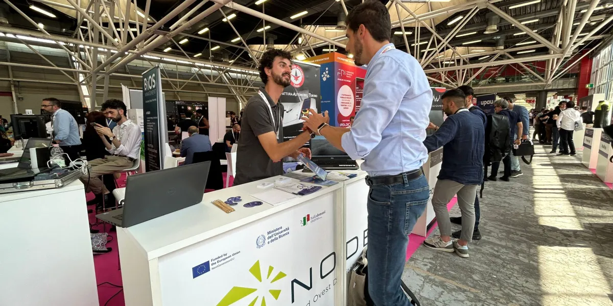 WMF - pubblico e stand Sp1